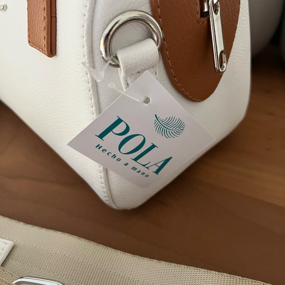 Naty London - Elegant POL Tan and Cream Crossbody Bag - Picture 4 of 6